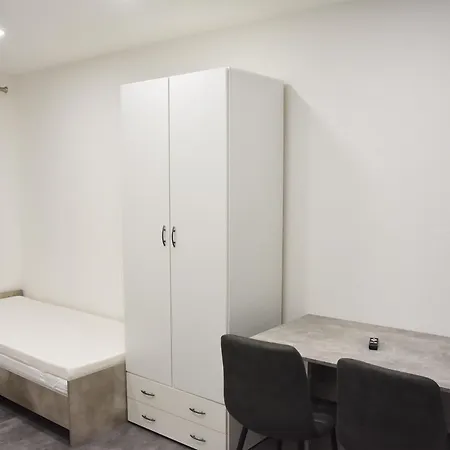 Vandrarhem Five Sinsheim